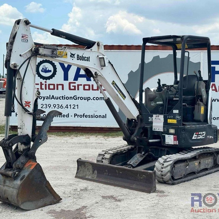 2019 BOBCAT E32i