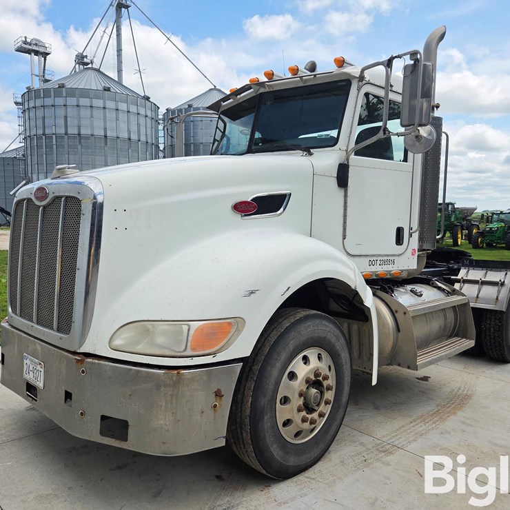 2007 PETERBILT 386