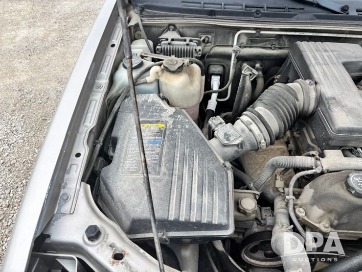 2004-chevrolet-colorado-ls-image-49