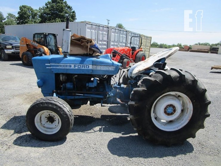 ford-3600-image-1