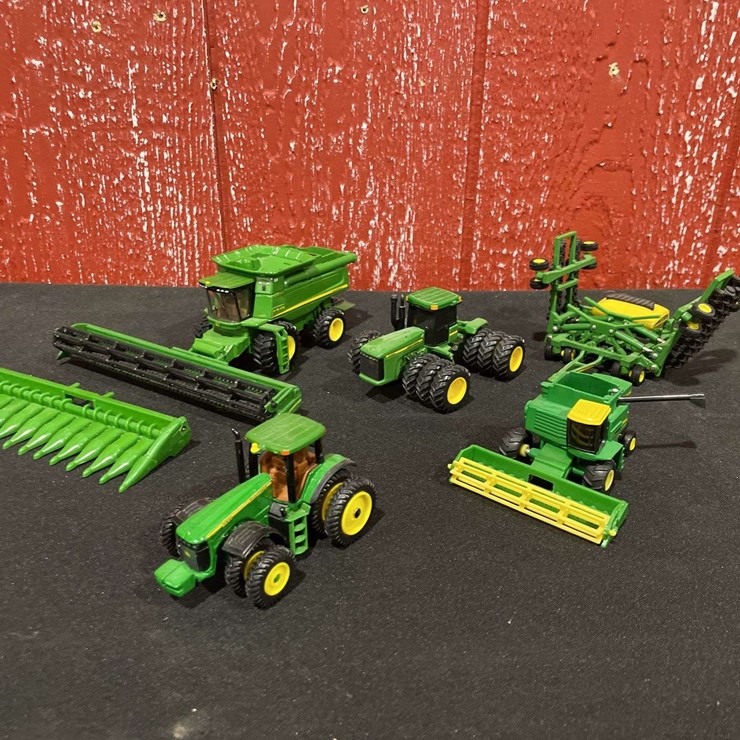 JOHN DEERE 64