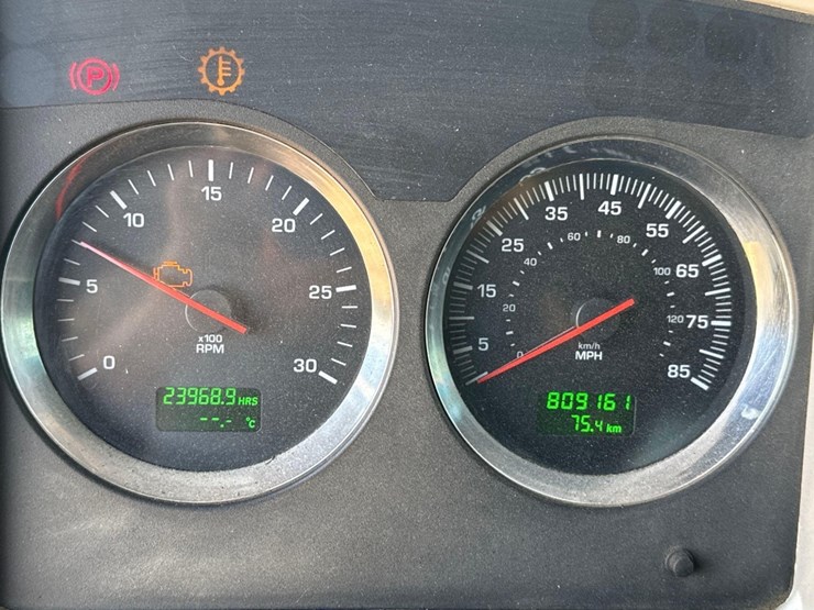 2007-kenworth-t800-image-28