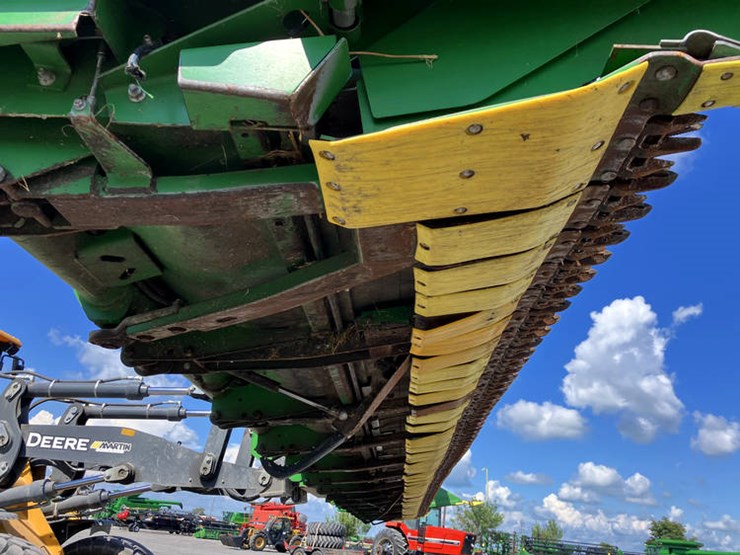 2015-john-deere-635f-image-22