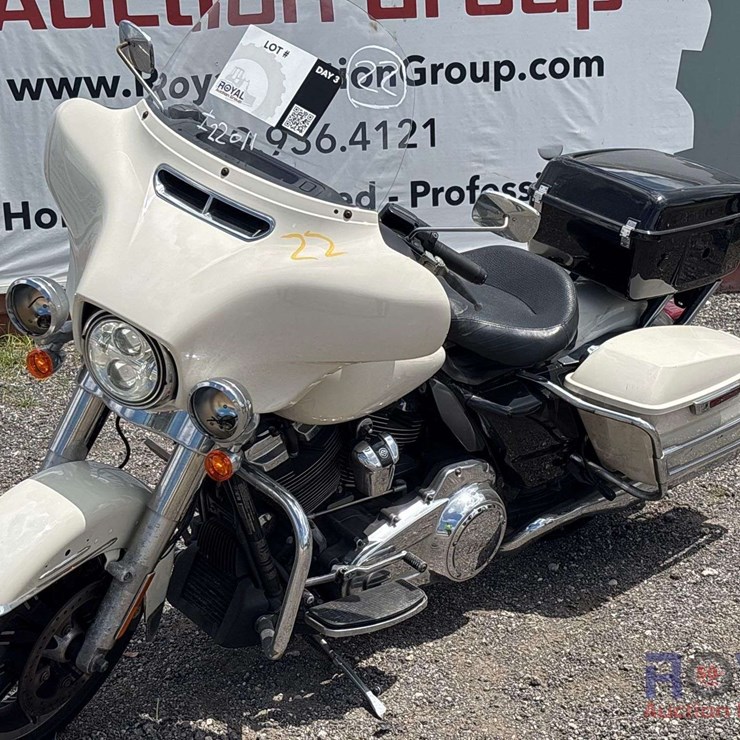 2019 Harley-Davidson FLHTP Police Electra Glide Motorcycle