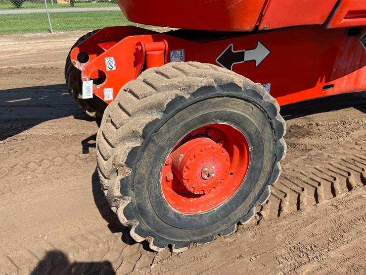 2000-jlg-800a-image-8