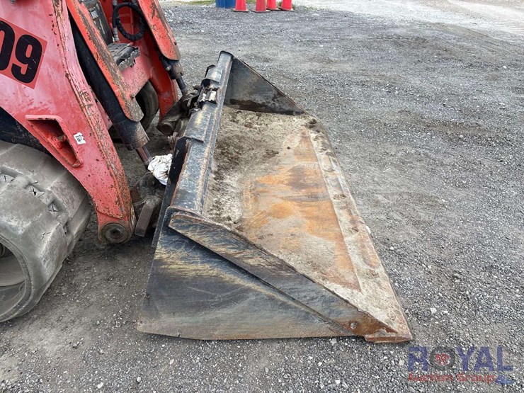kubota-svl95-2s-image-10