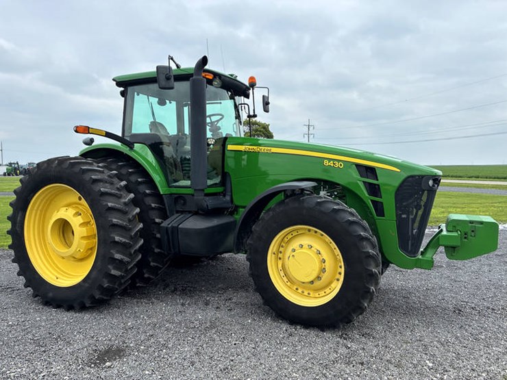 2009-john-deere-8430-image-1