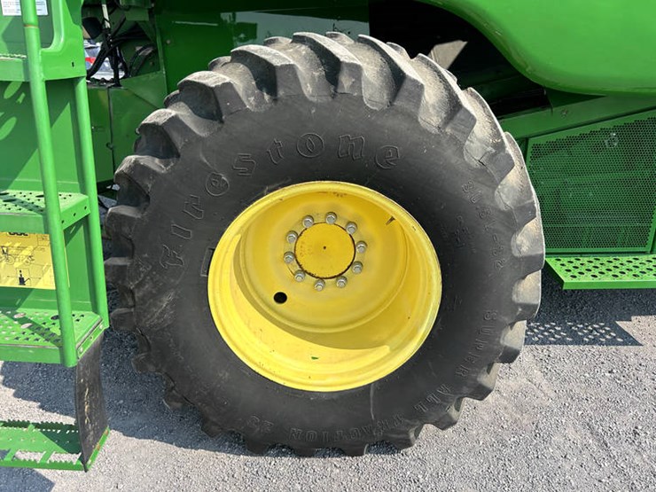 2001-john-deere-9750-image-28