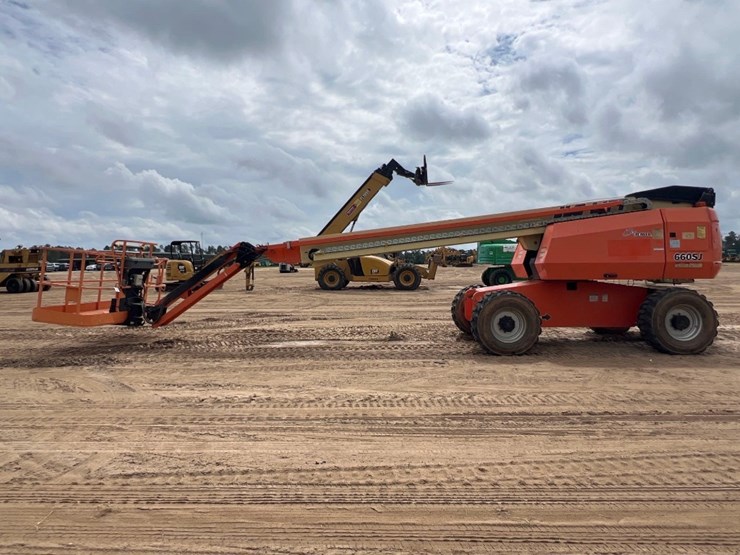 2005-jlg-660sj-image-5