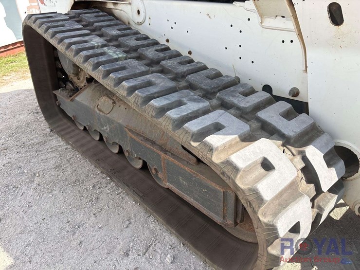 2019-bobcat-t770-image-27