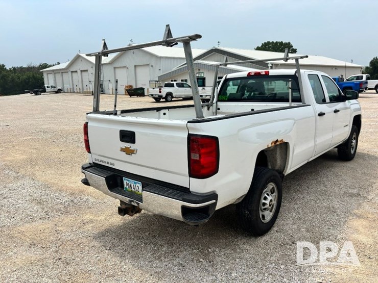 2015-chevrolet-2500hd-image-6