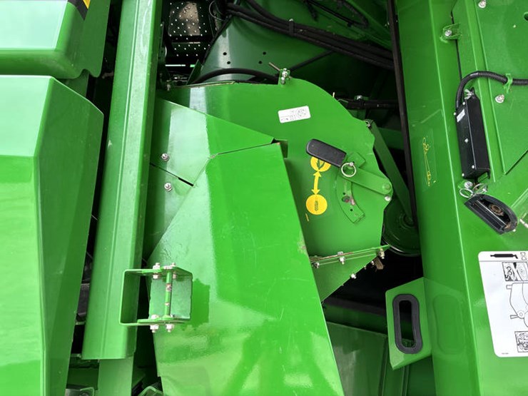 2016-john-deere-s680-image-87