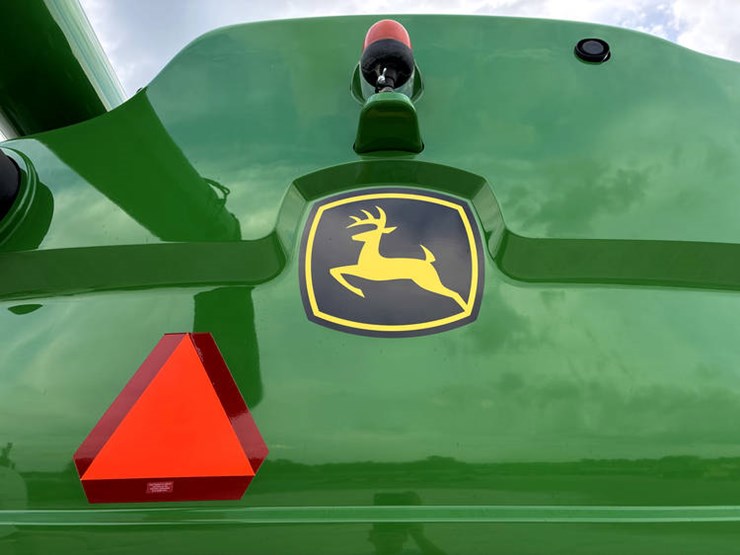2015-john-deere-s680-image-30