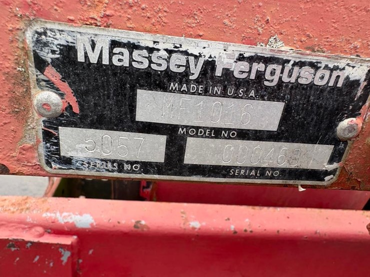 massey-ferguson-1030-image-12