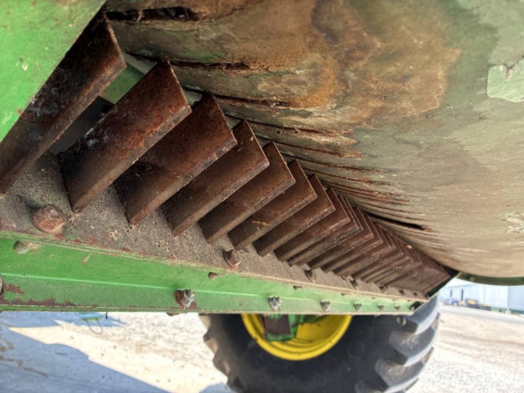 2003-john-deere-9650-sts-image-77