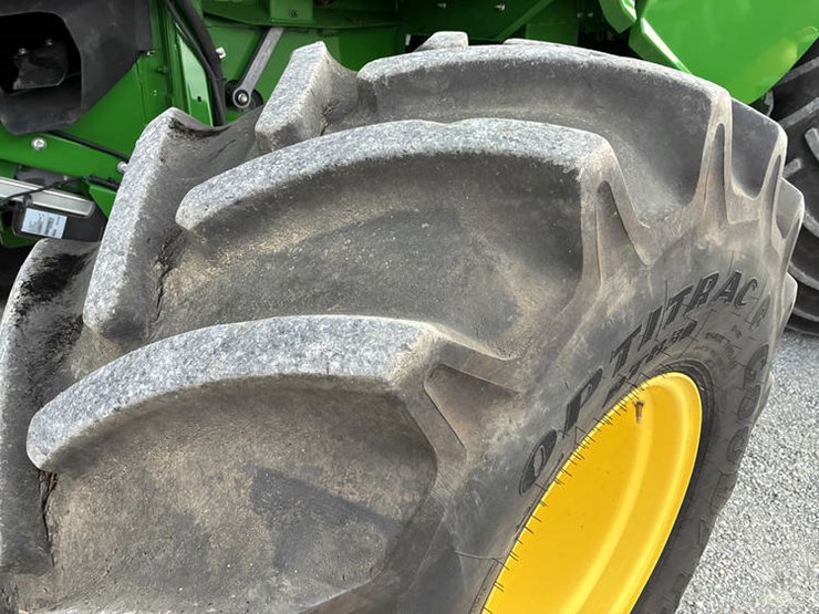 2015-john-deere-s680-image-59