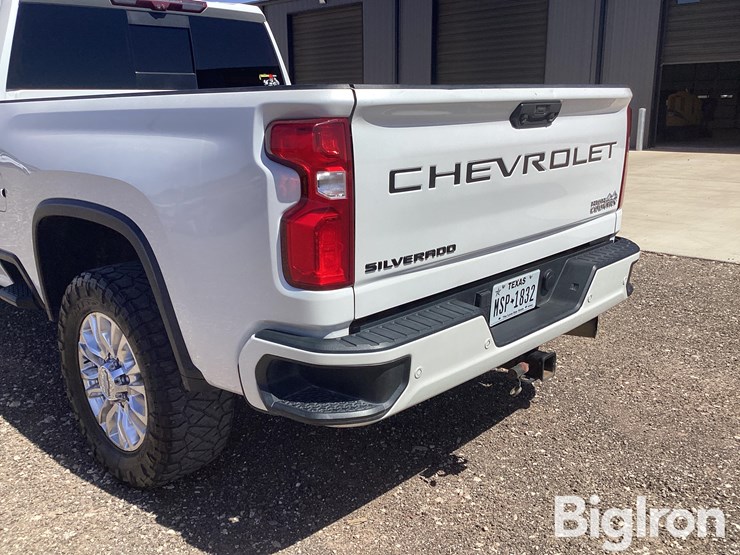 2020-chevrolet-silverado-2500-image-13