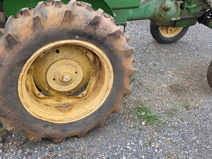 john-deere-m-image-8