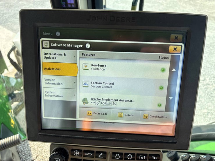 2022-john-deere-8r-310-image-102