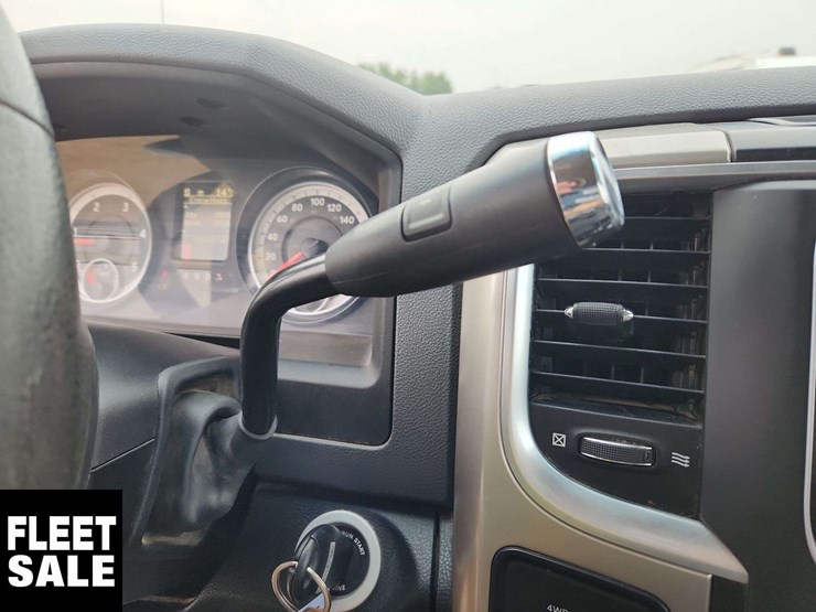 2015-ram-3500-slt-image-12