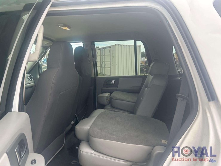 2006-ford-expedition-image-14