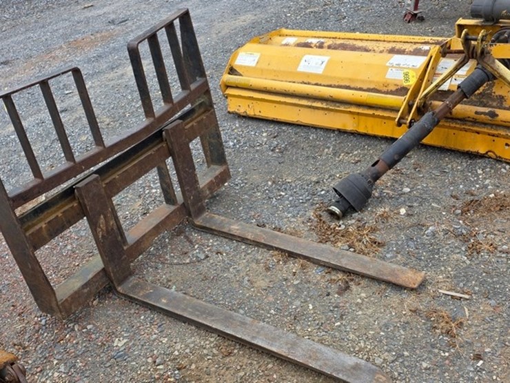 skidloader-forks-image-4