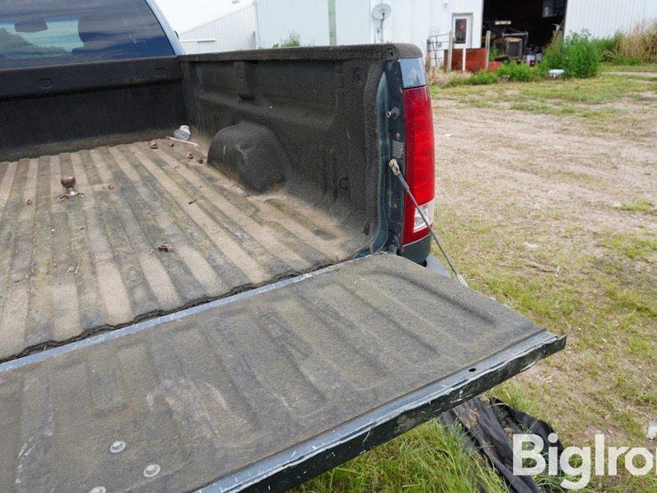 2009-gmc-sierra-2500-image-11