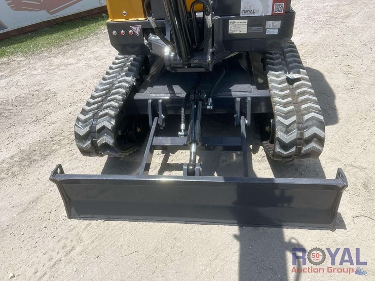 unused-2025-cfg-industrial-mx50r-mini-excavator-image-7