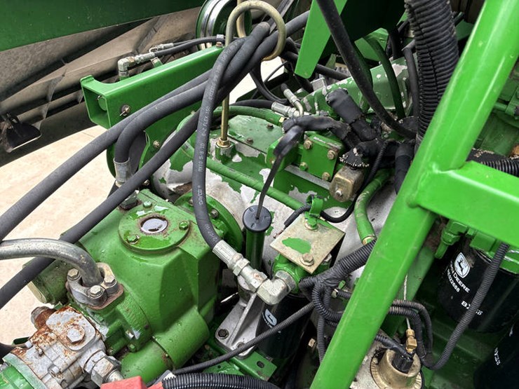 2002-john-deere-9750-image-89