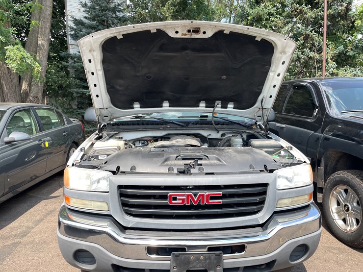2006-gmc-1500-image-47
