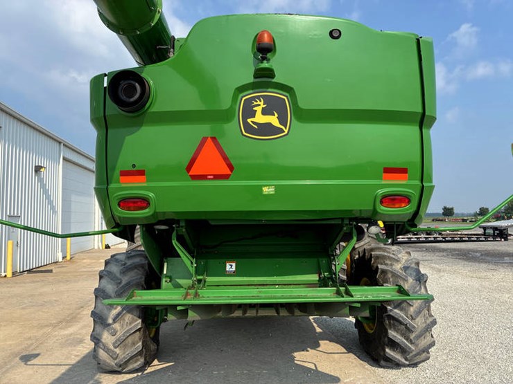 2014-john-deere-s690-image-4