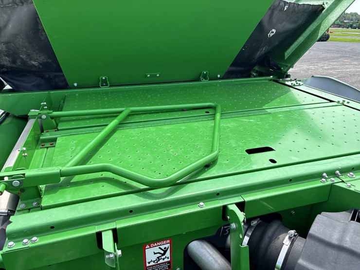 2017-john-deere-s680-image-99