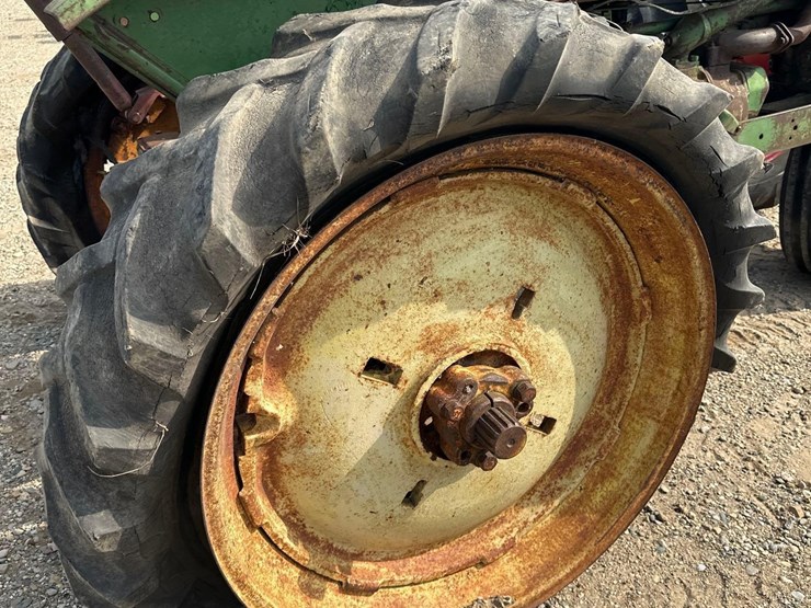 john-deere-a-image-10