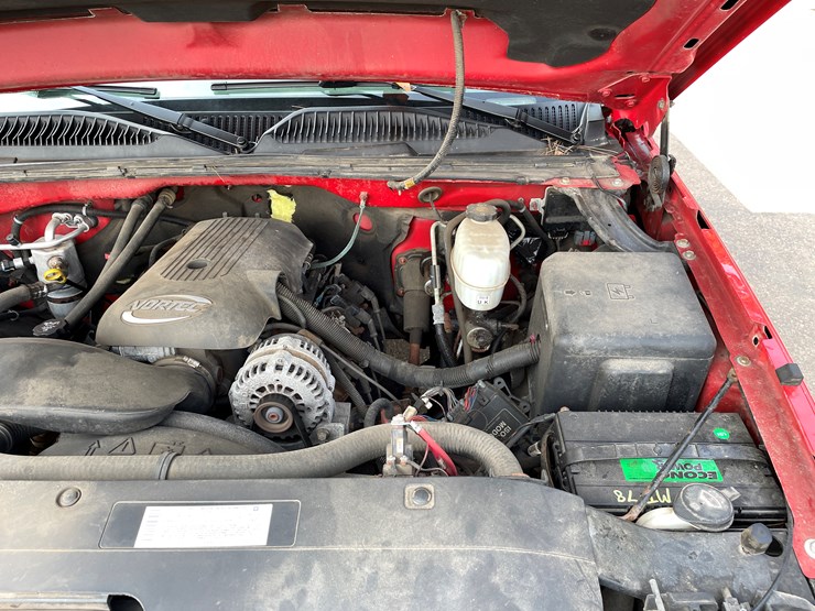 2006-chevrolet-silverado-2500-image-48