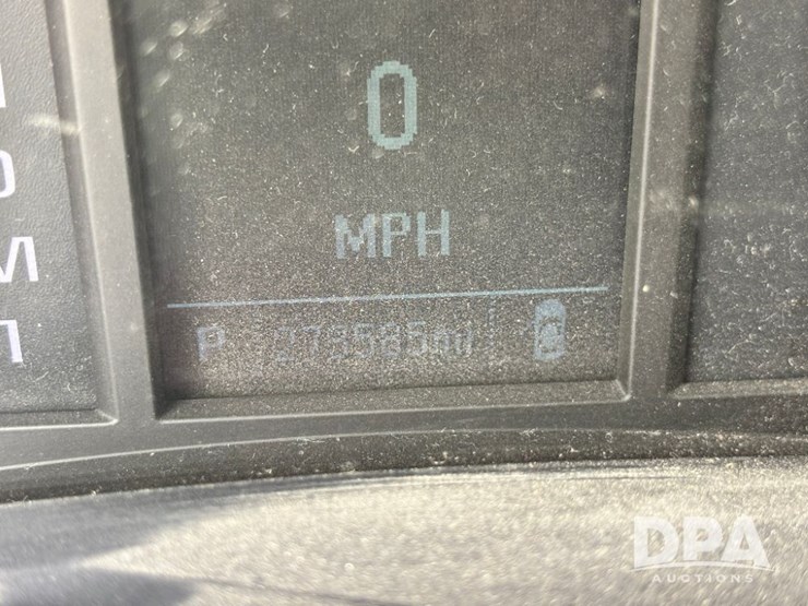 2015-chevrolet-2500hd-image-76