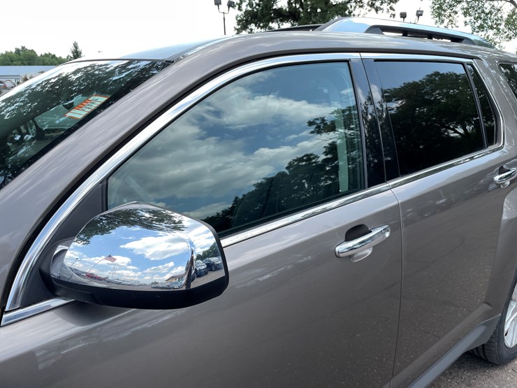 2010-gmc-terrain-slt-image-16