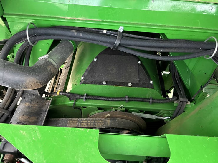 2015-john-deere-s680-image-109
