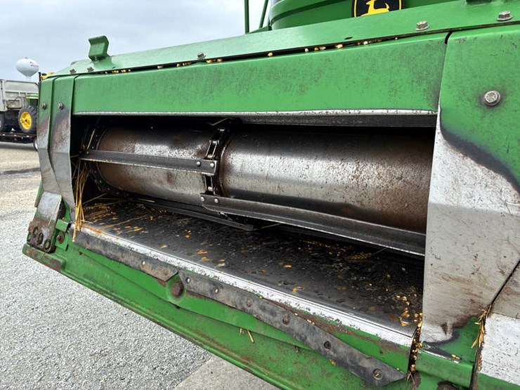 2002-john-deere-9750-image-15