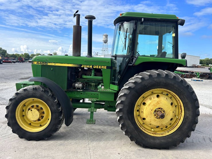 1990-john-deere-4455-image-8