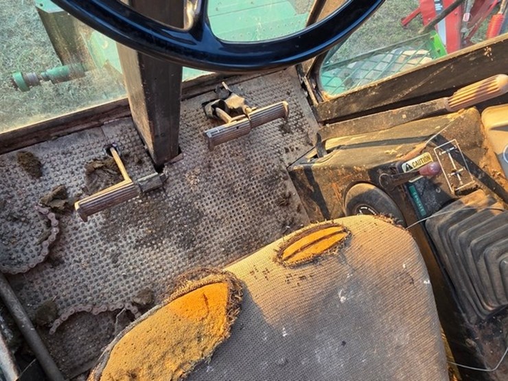 john-deere-4420-image-51