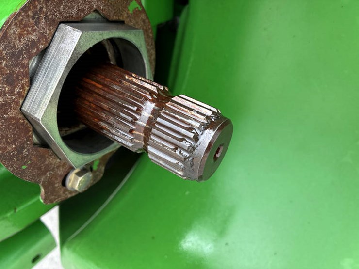 2016-john-deere-s680-image-15