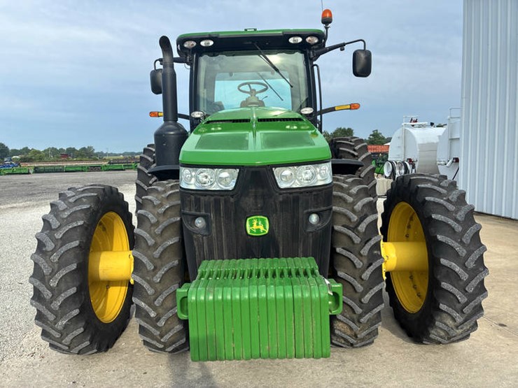 2012-john-deere-8360r-image-15