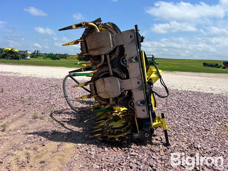 2017-john-deere-690-image-8