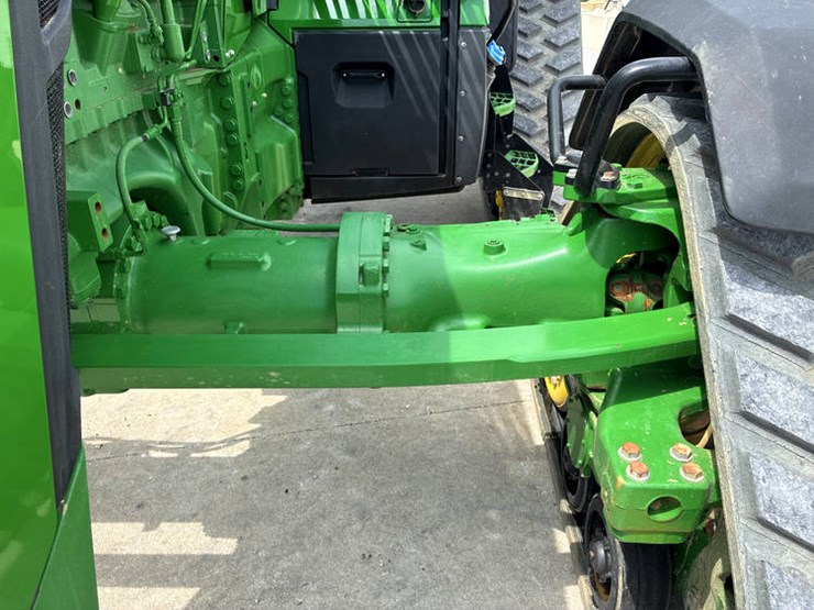 2021-john-deere-8rx-310-image-40
