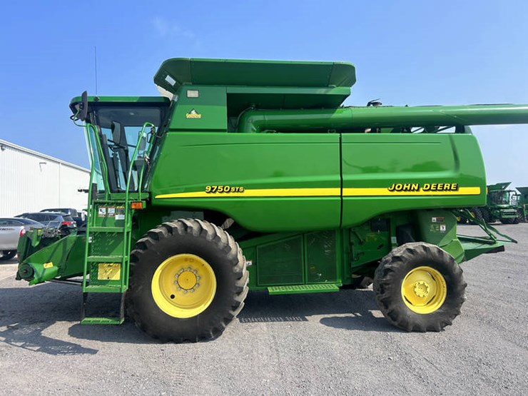 2001-john-deere-9750-image-3