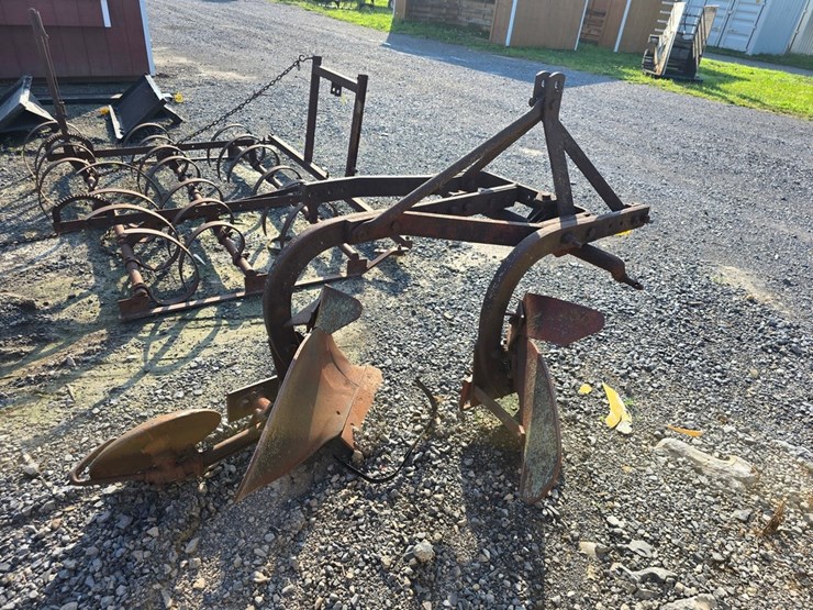 massey-ferguson-72-image-3