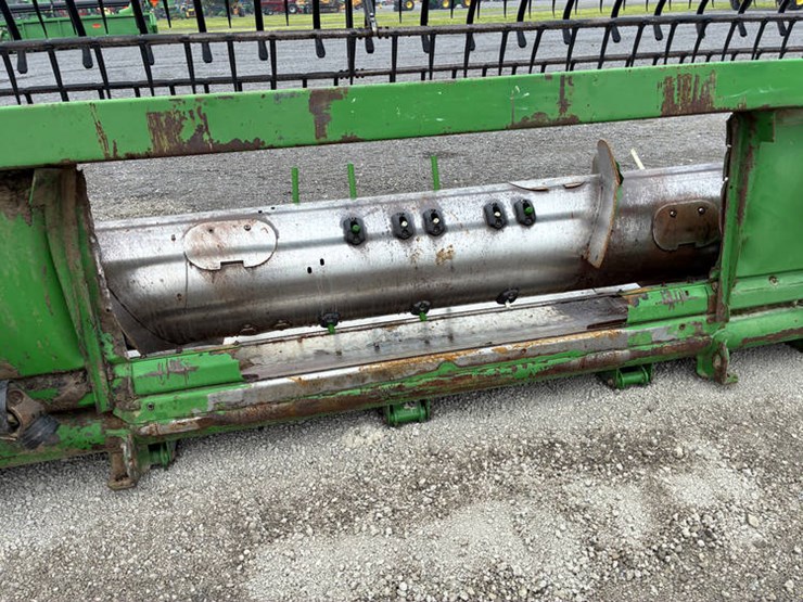 2004-john-deere-635f-image-10