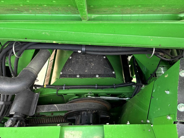 2015-john-deere-s680-image-96