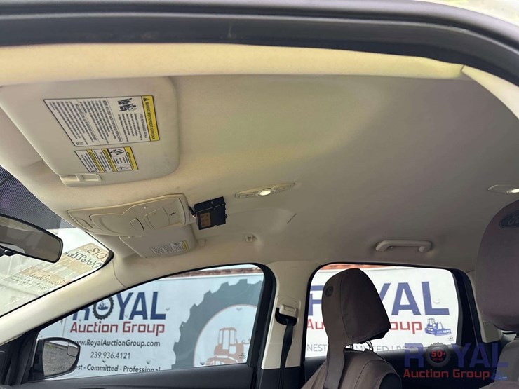 2013-ford-escape-image-17