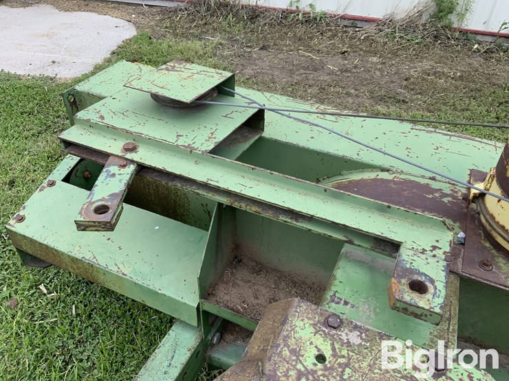 john-deere-270-image-11